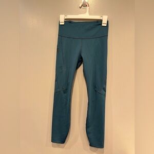 On Cloud Leggings Running 7/8 Teal Swiss Engineering Activewear Gym Size XS